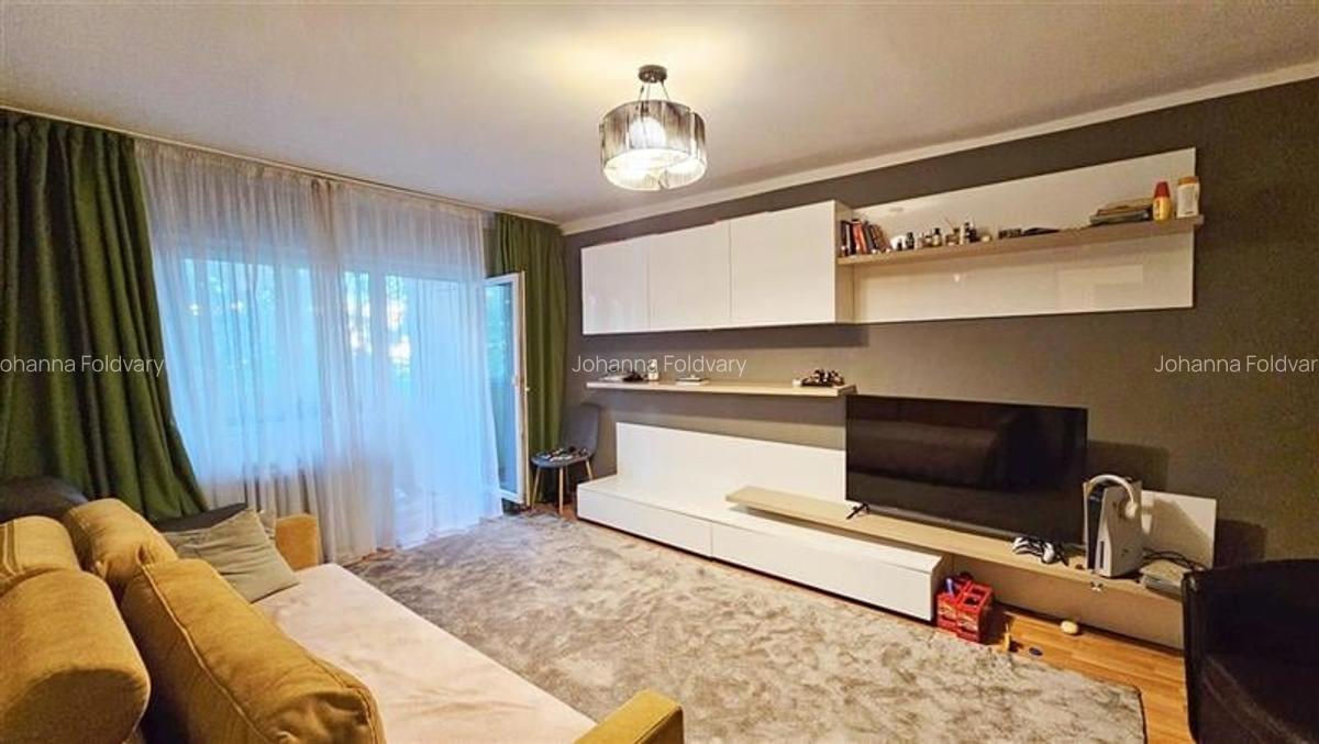 COMISION 0% APARTAMENT 4 CAMERE 2 BAI STR CUGIR - 1