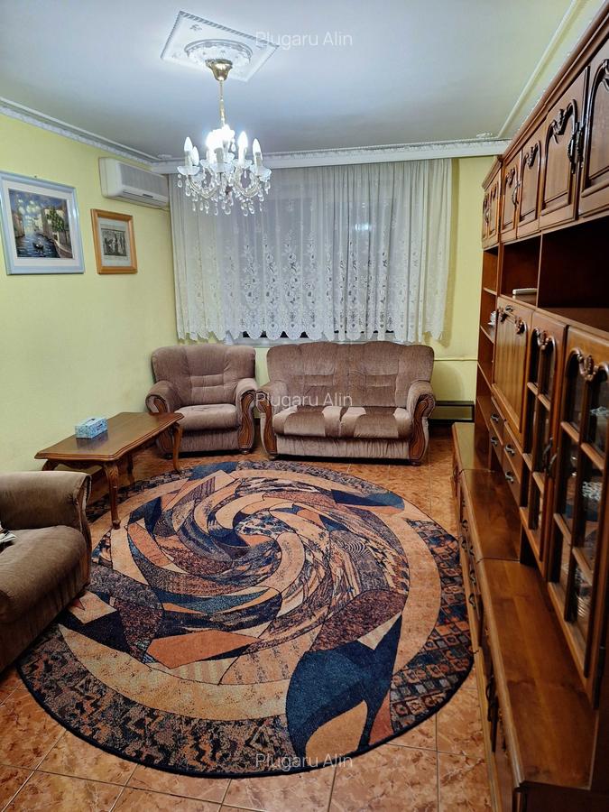 Apartament cu 4 camere semidecomandat în Teiul Doamnei - 3