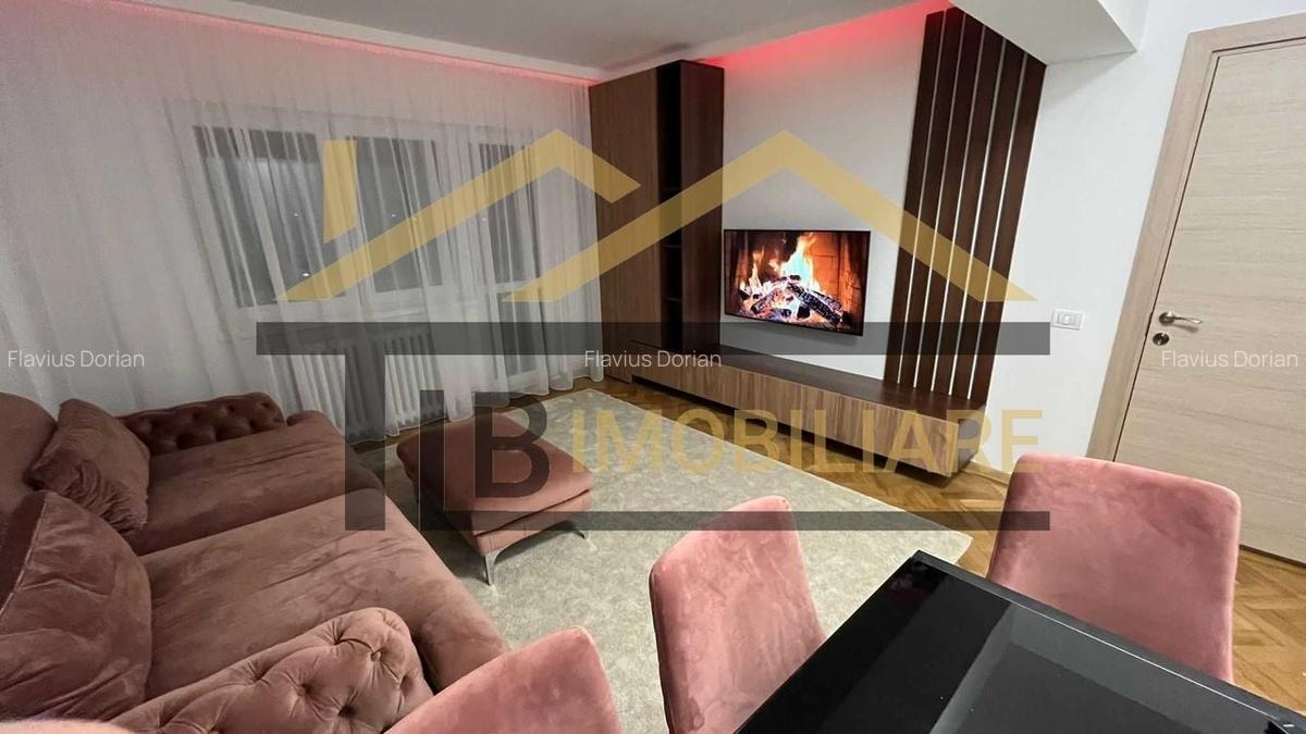 Apartament de 4 camere, 104mp, decomandat, Zona Piata Teatrului - 1