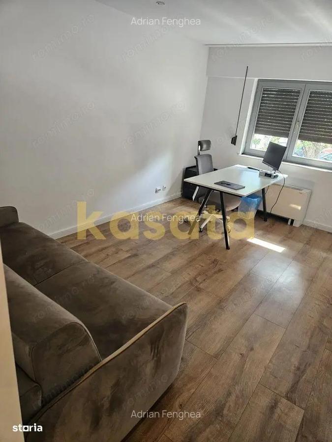 Spa?iu de birouri de inchiriat in Straule?ti vedere la lac ?i acces - 5