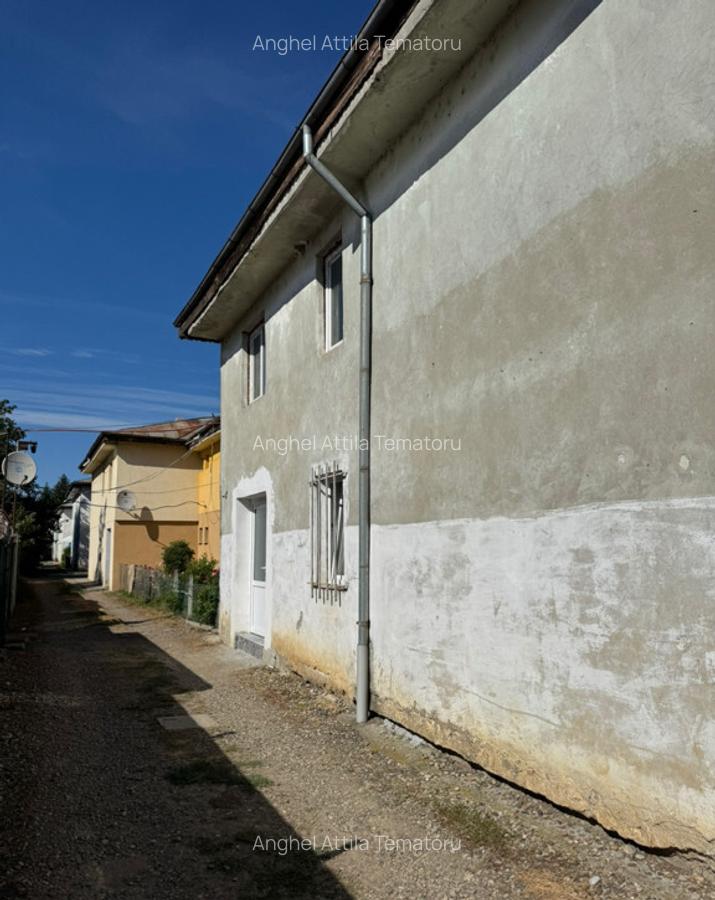 Un apartament cu 3 camere Marasesti soseaua nationala - 2
