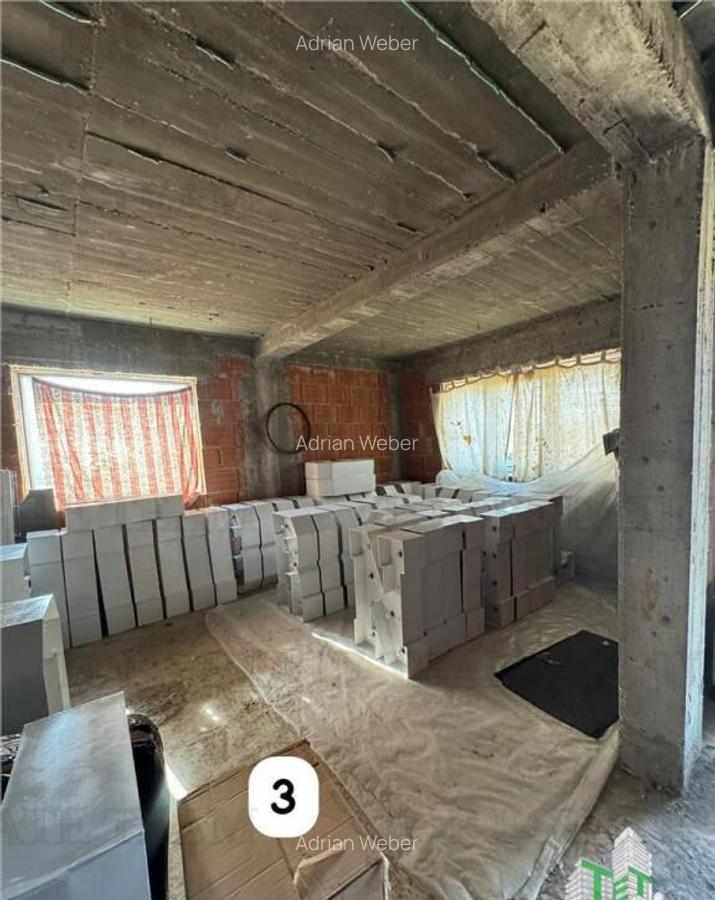 Vila duplex 4 camere 100mp, la rosu, cu toate utilitatile, 2 - 4