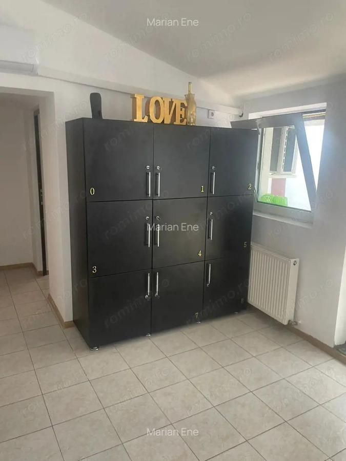 Casa de inchiriat - 200 mp - 6 dormitoare - Str. Tecuci - 18