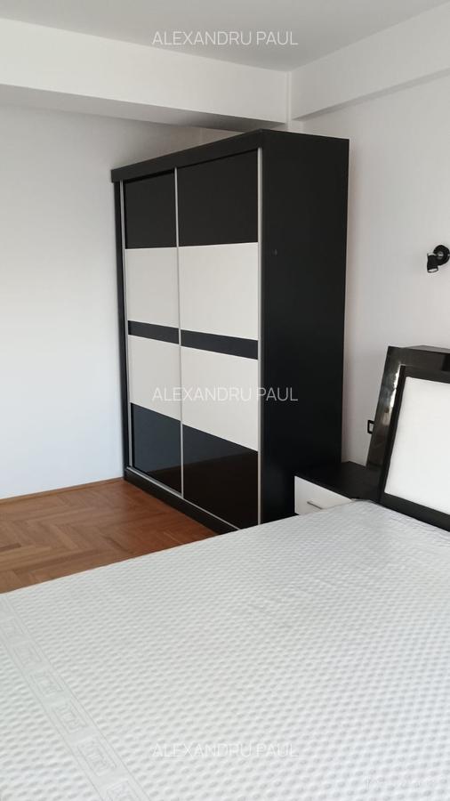 Victoria - Intre strada Poporului - Bulevardul Lapusneanu! Vila P+1+M - 8