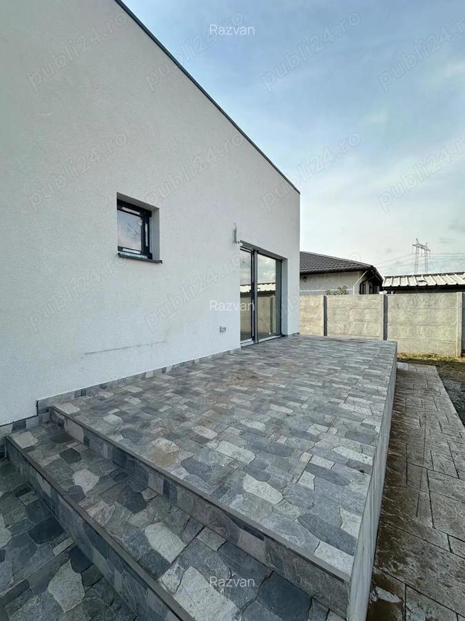 Casa pe parter in comuna Berceni. - 2