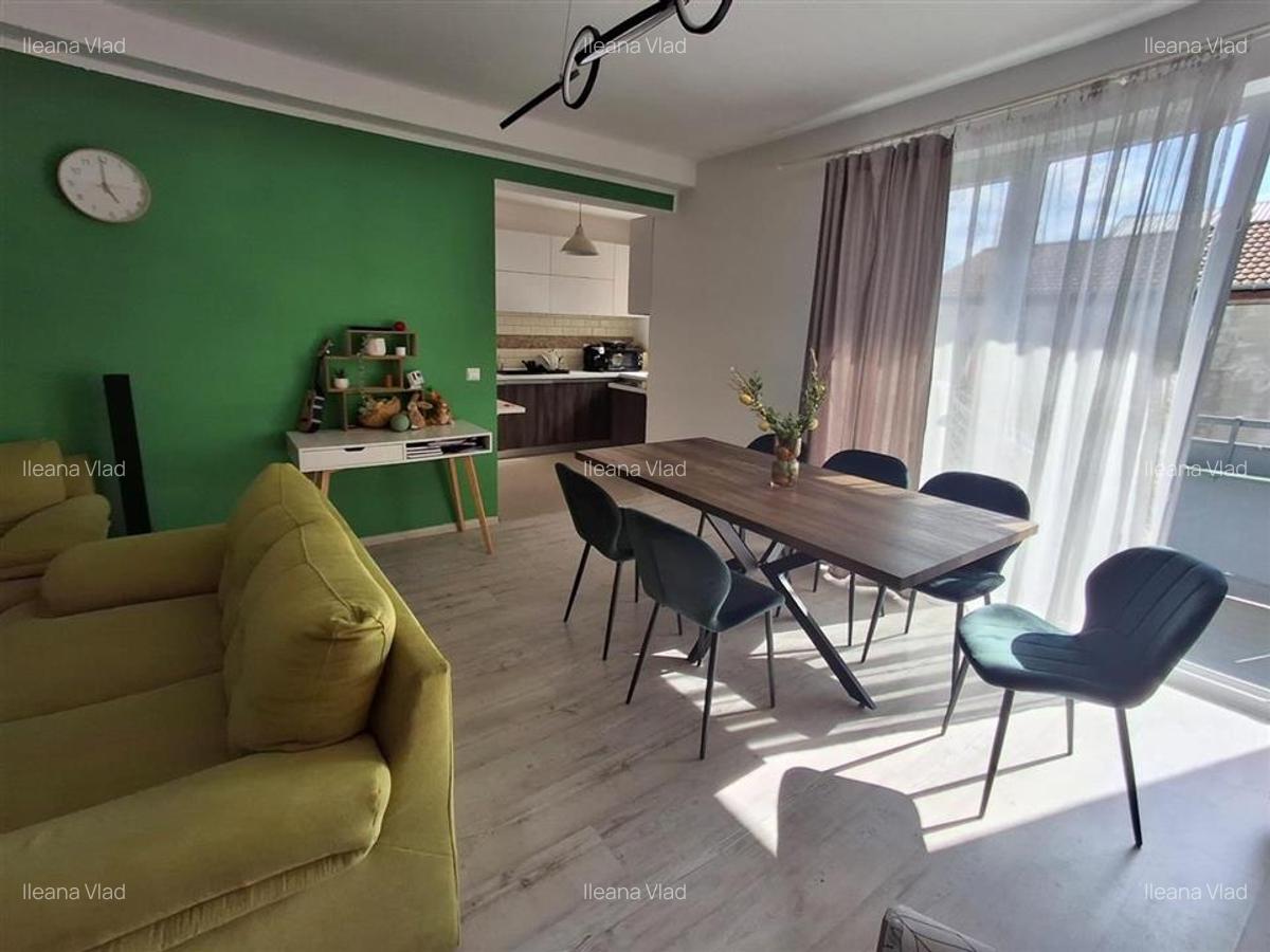 Apartament 3 camere balcon parcare zona City Residence - 8