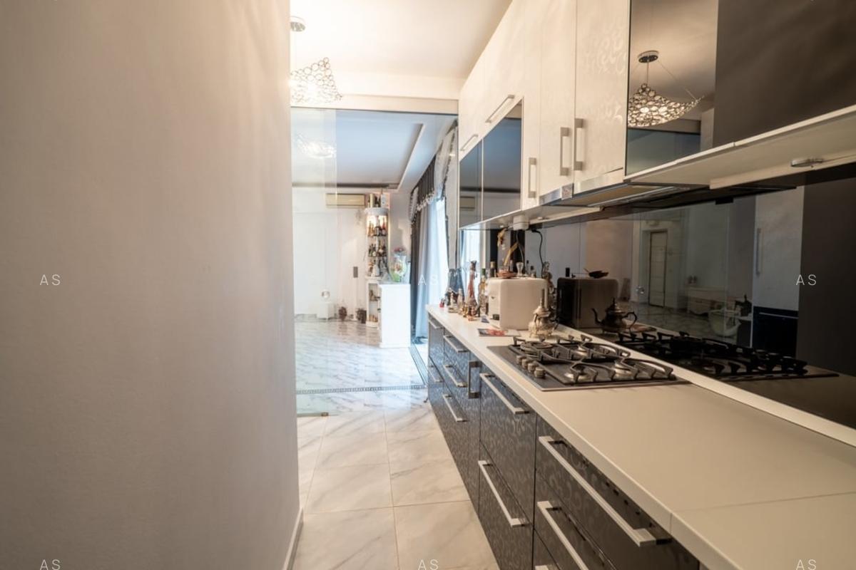 Apartament cu 3 camere semidecomandat, mobilat în Titan - 19