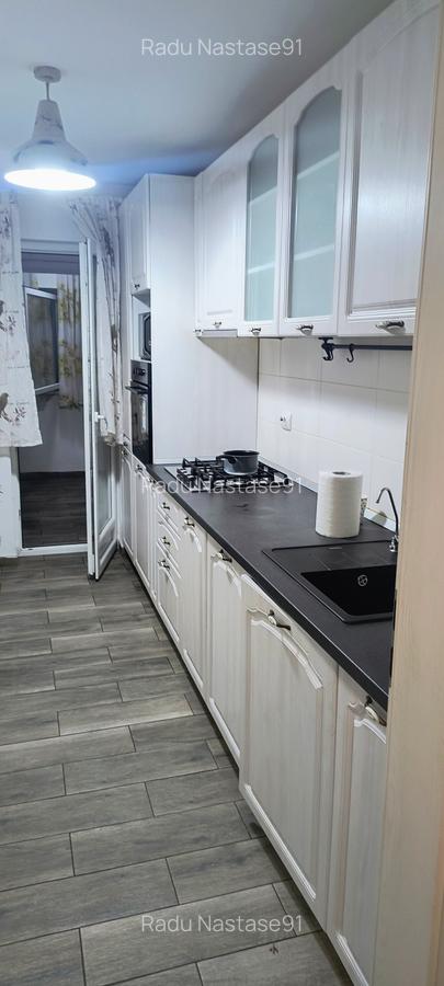 Apartament 3camere decomandat - 1