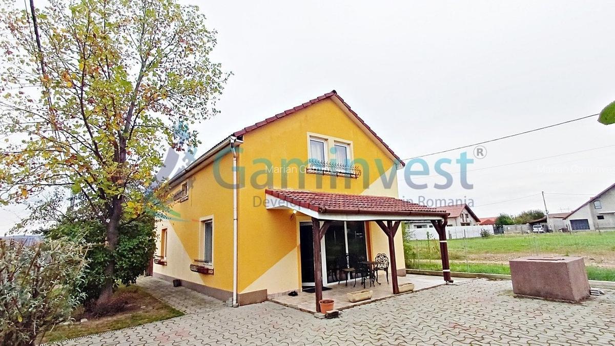 Casă cu 4 camere în Oșorhei - 3