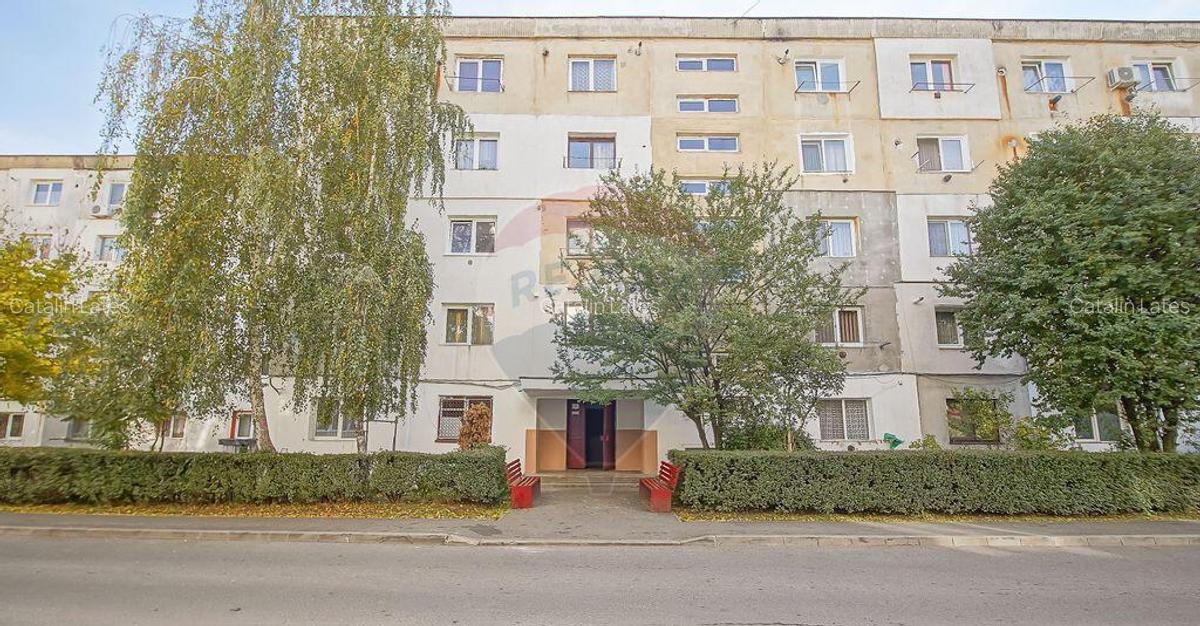 Apartament 2 camere renovat, central, Zona ISR, Ra?nov - 2