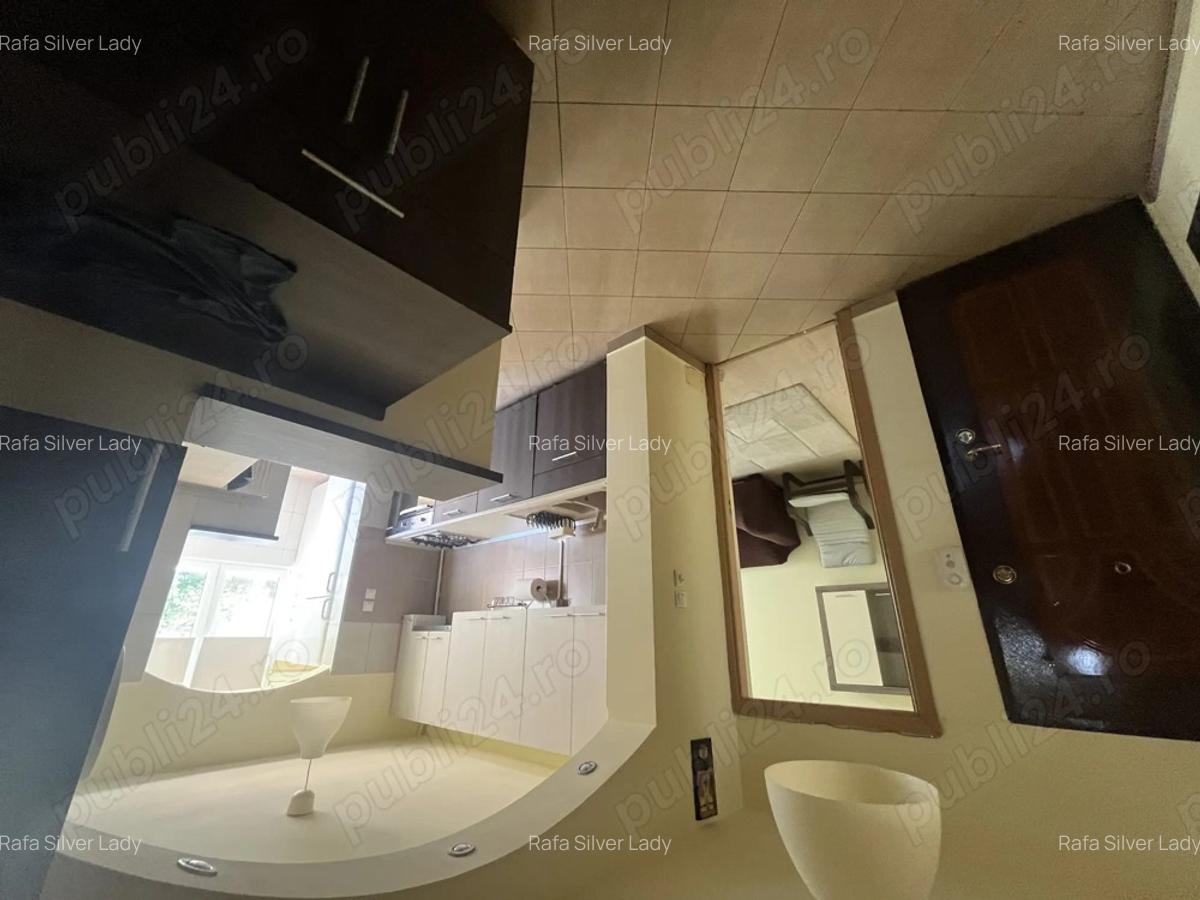 Inchiriez apartament 3 camere zona Auchan Titan - 7