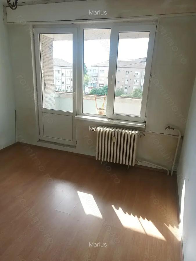 Vand 2 camere AN mare cartier Io?ia Nord - 6