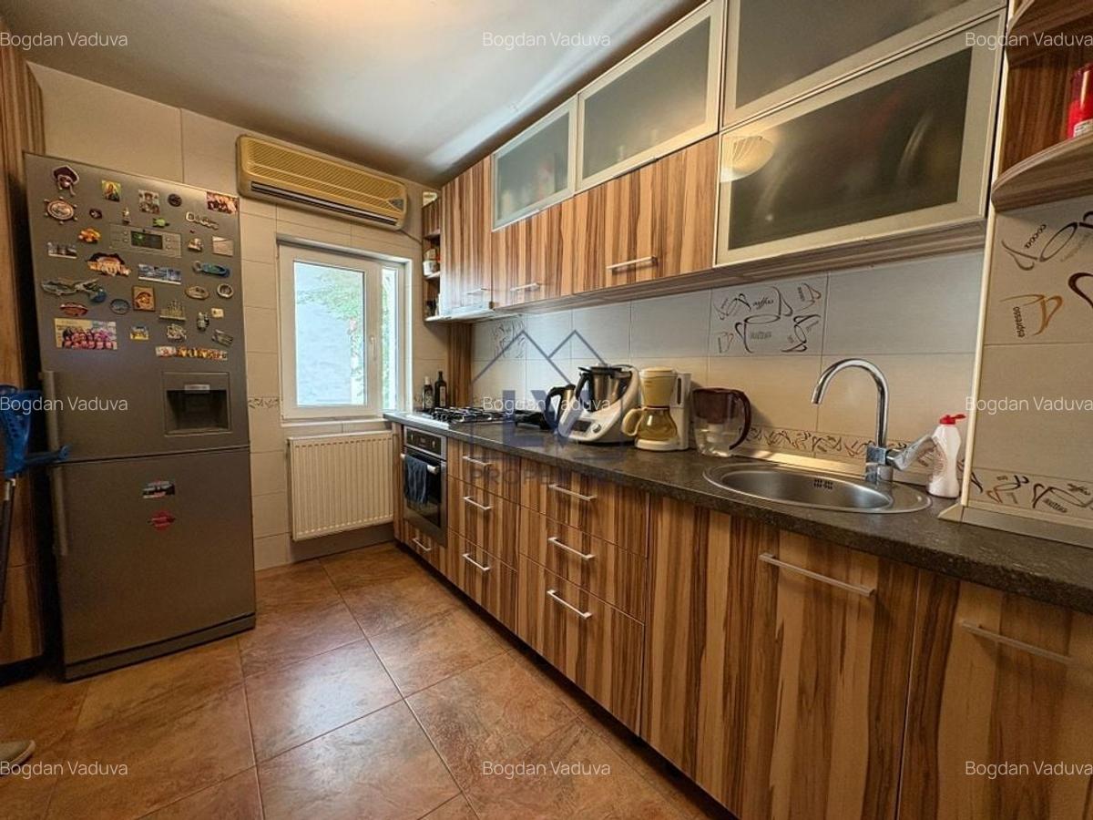 VANZARE APARTAMENT 3 CAMERE | ZONA AVIATIEI - 1