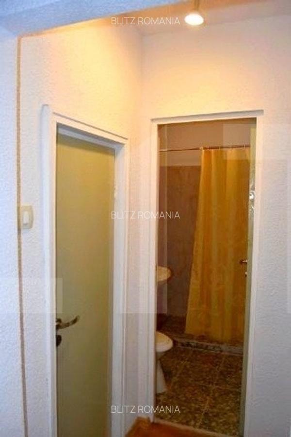Apartament de vanzare, cu 3 camere, 52 mp, zona Pajura - 9