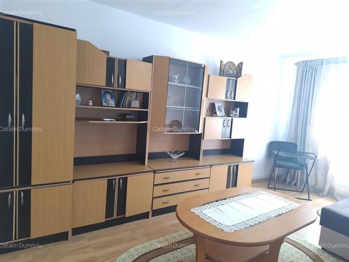 Apartament cu 2 camere decomandat în Exterior Est - 9