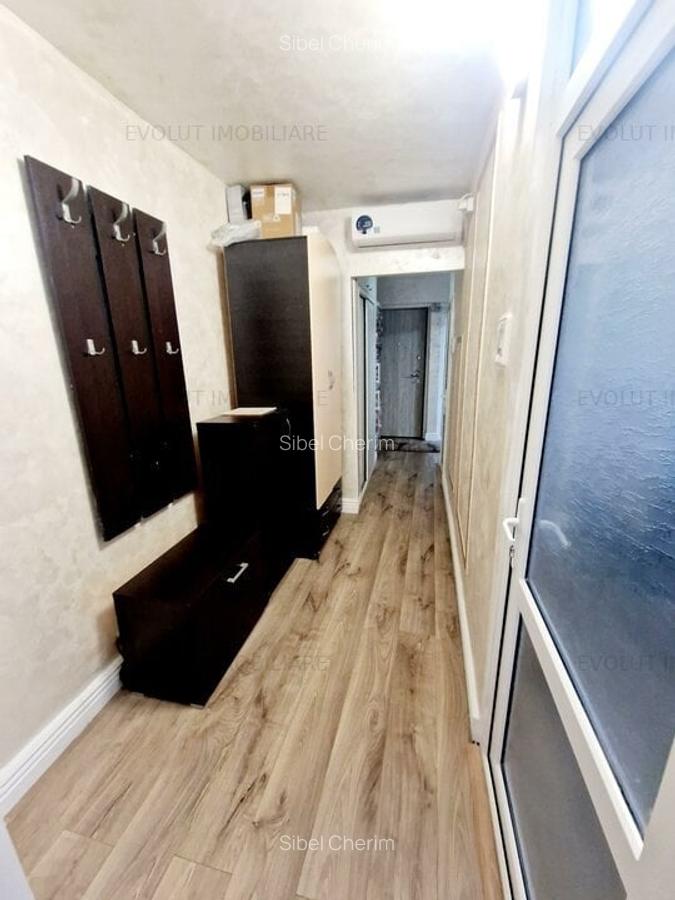 Apartament 3 camere de vanzare decomandat Inel 2 - 22