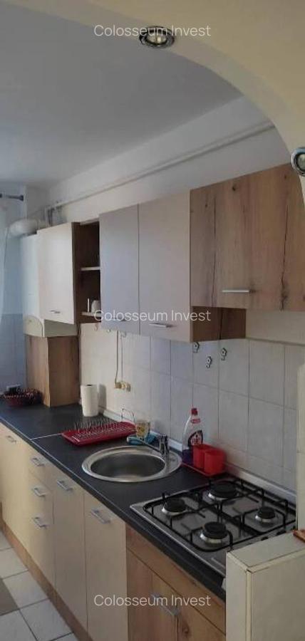 Apartament cu 2 camere,decomandat - zona Calea Bucuresti - 6
