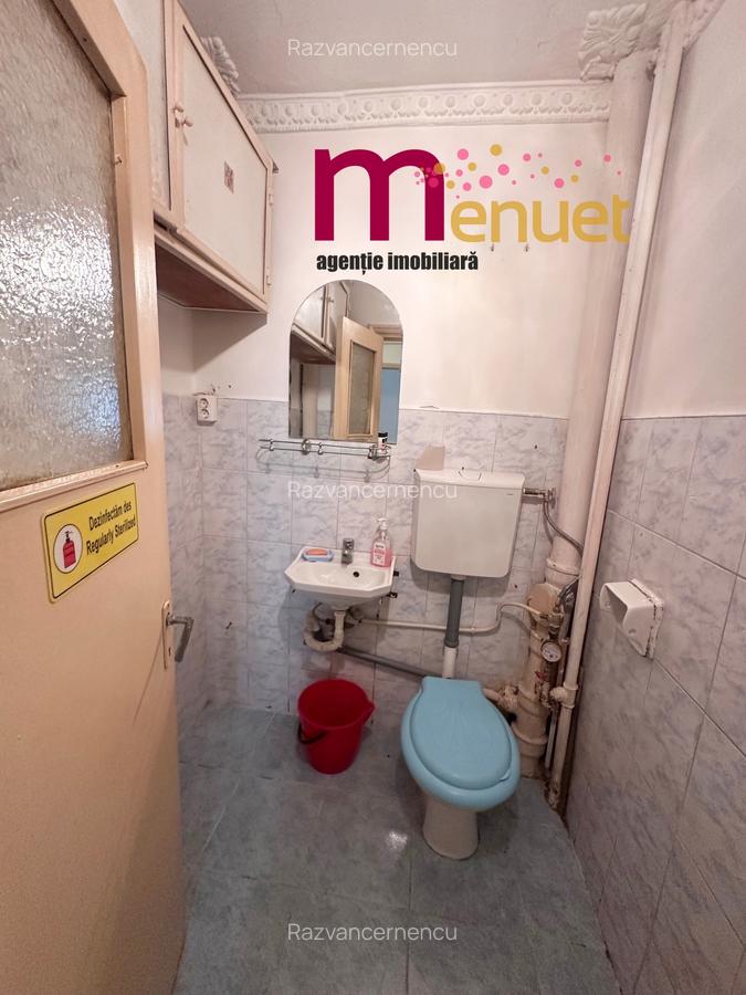 Apartament 3 camere,zona Vest,parter inalt - 12