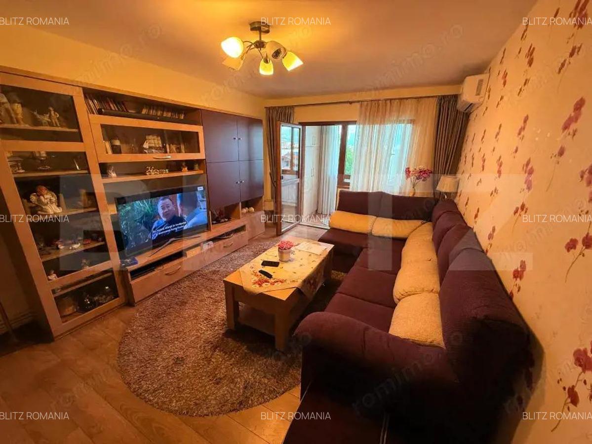 Apartament 3 camere, 64 mp utili, Tractorul, 5 minute de Coresi - 1