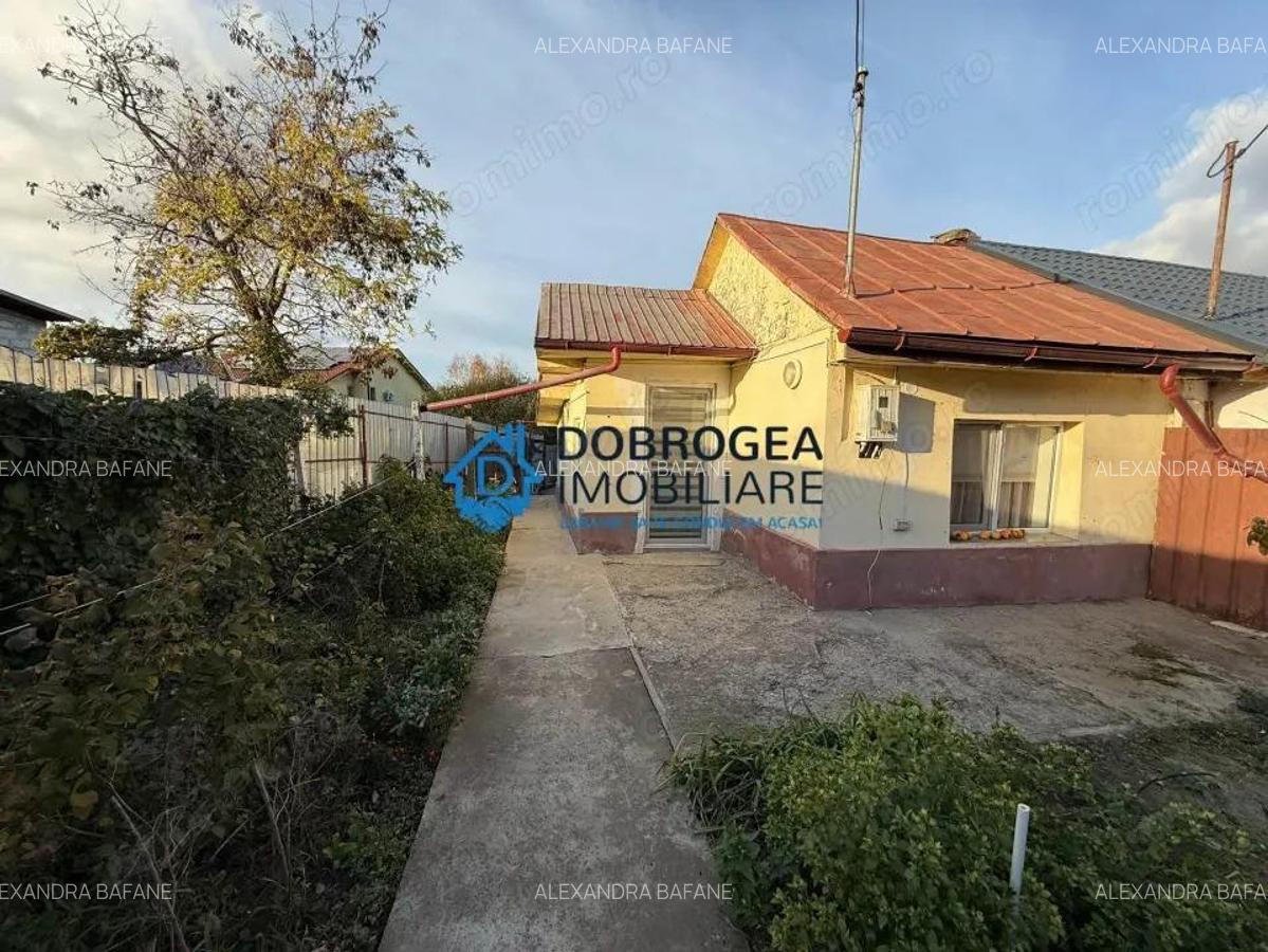 Caslita, casa BCA, iesire la Lac, teren 800 mp - 2