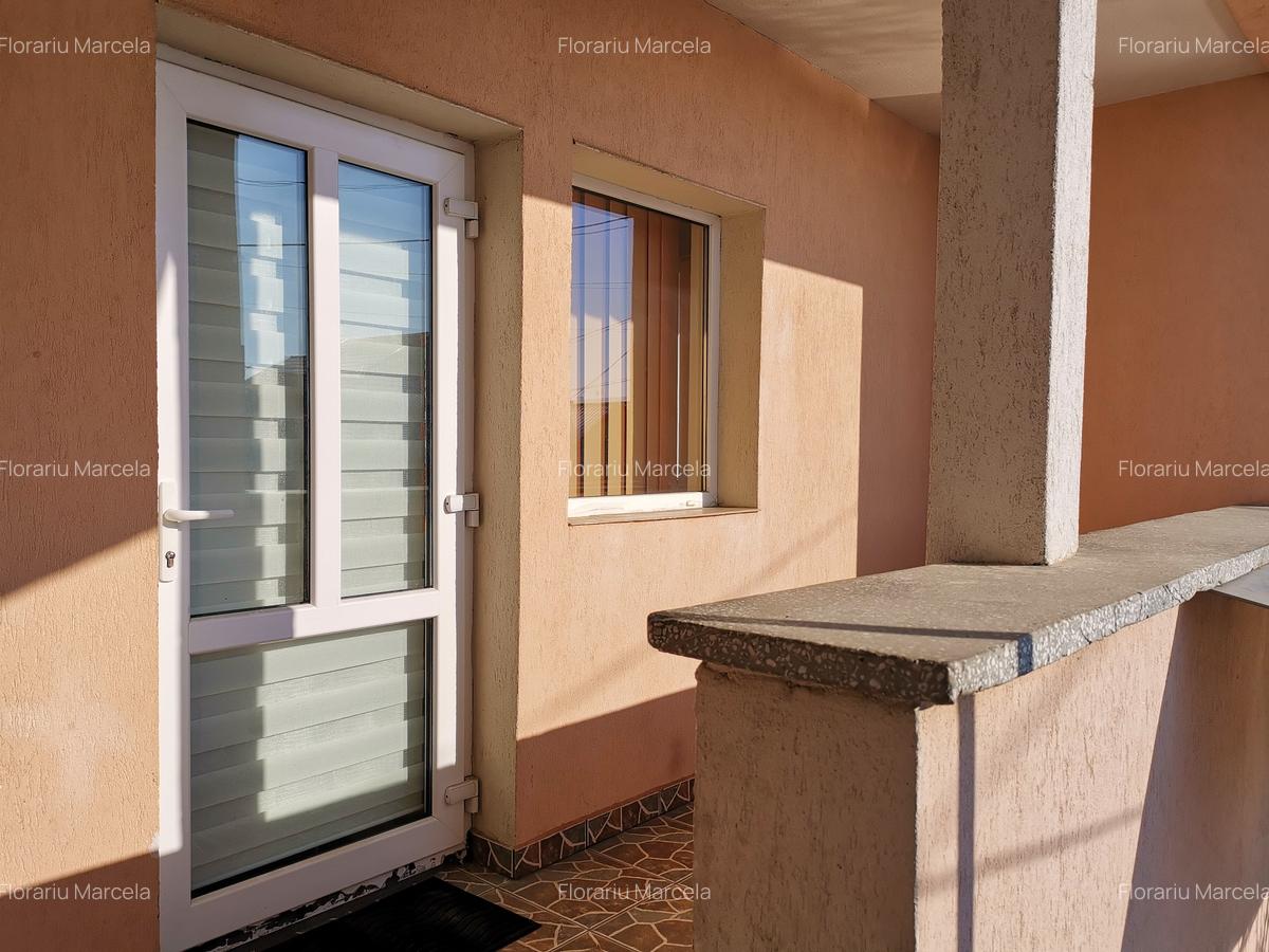 Garsoniera la casa cu intrare separata la etaj - 5