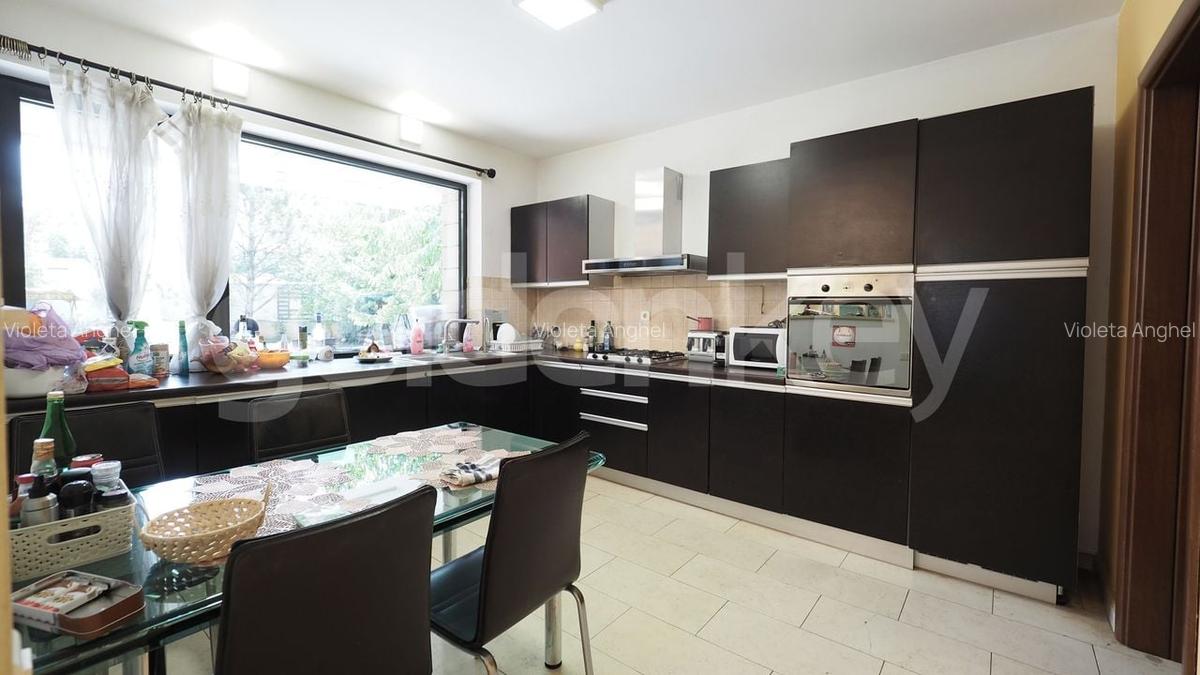 Vila cu 7 camere inconjurata de verdeata | piscina | 1178mp teren - 5