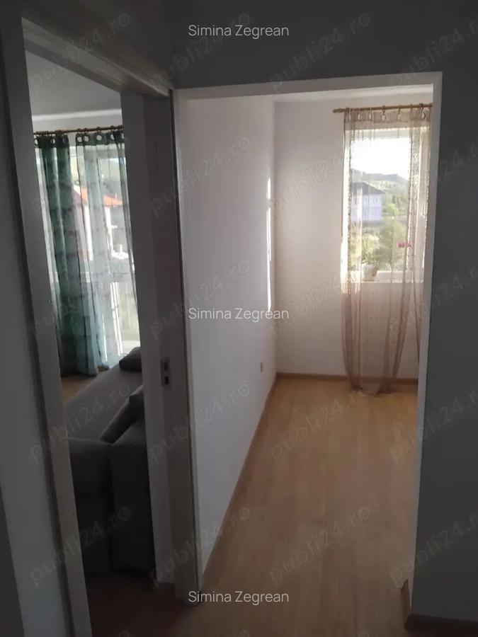 Inchiriez apartament nou - 3