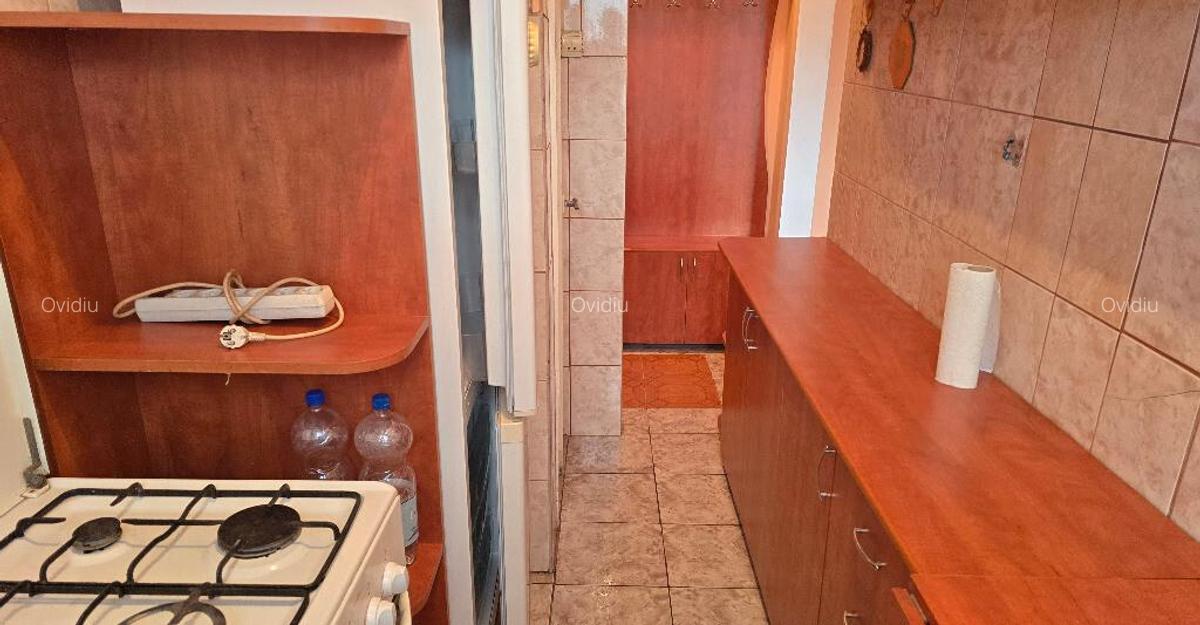 Vand apartament cu 2 camere in Deva, Sala Sporturilor in P-uri, et 3 - 7