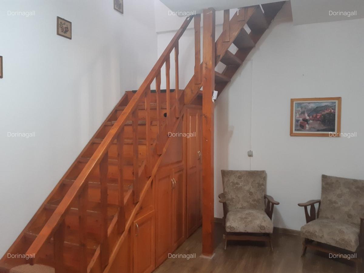 Vand casa in Oradea situata ultracentral in spatele primariei - 6 Vand casa in Oradea situata ultracentral in spatele primariei - 6