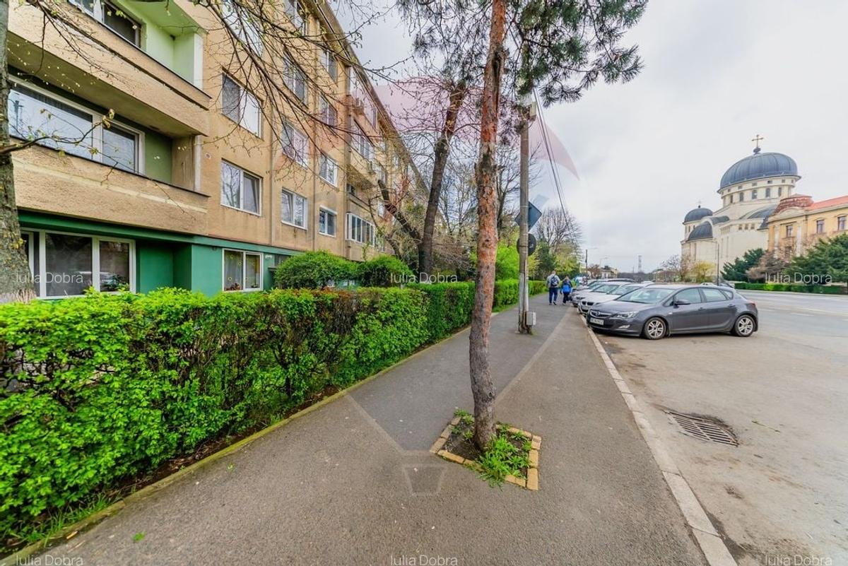 Apartament cu 3 camere semidecomandat, mobilat în Podgoria - 10
