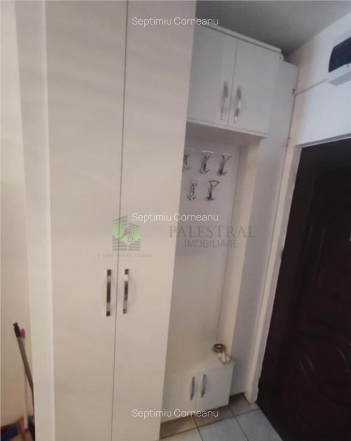 Garsoniera zona Judetean mobilata-utilata,300 Euro - 3