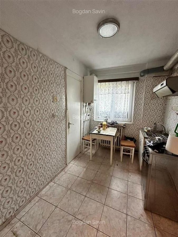Apartament 3 camere semidecomandat, Podu Ros - Cantemir - 4