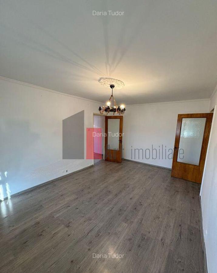 De vanzare Apartament 3 camere, Sector 4 - 3 De vanzare Apartament 3 camere, Sector 4 - 3