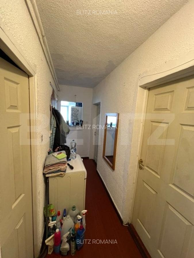 Apartament de vanzare, cu 2 camere, 41 mp, zona Plopilor - 7