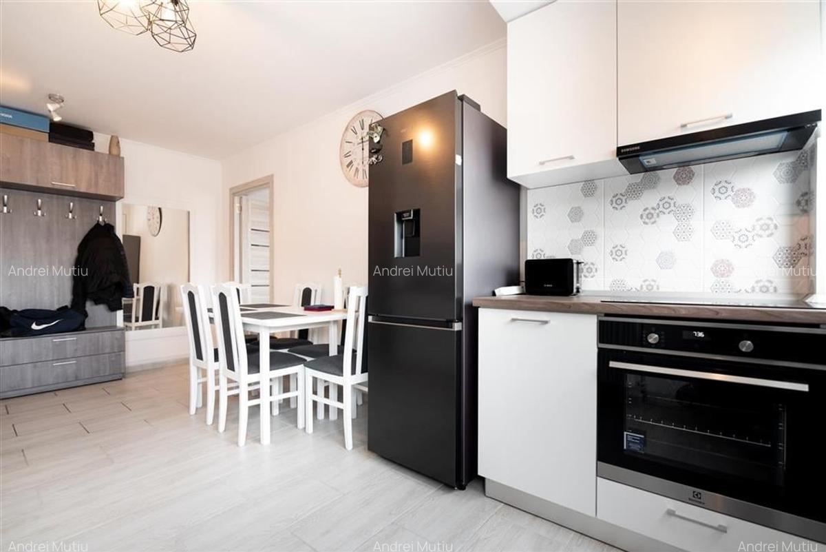 Apartament cu 4 camere decomandat în Nufărul - 6