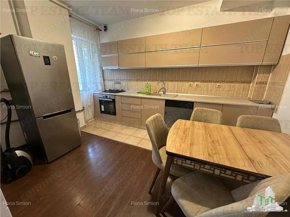 Apartament 3 camere de vanzare in zona Doi Cocosi - 6