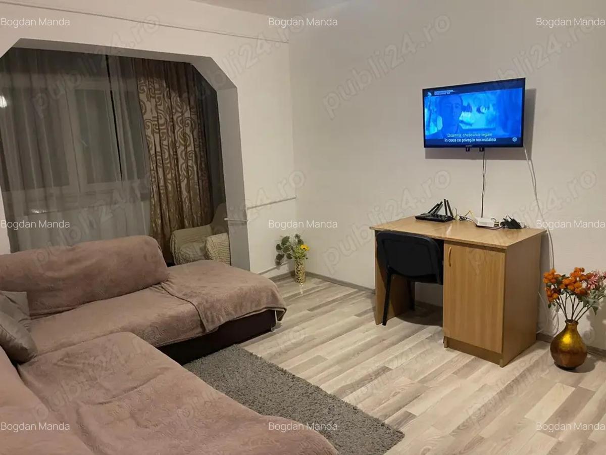 Nord,2 cam,liber,curat,zona linistita,gradinite,scoli,parc,magazine - 1