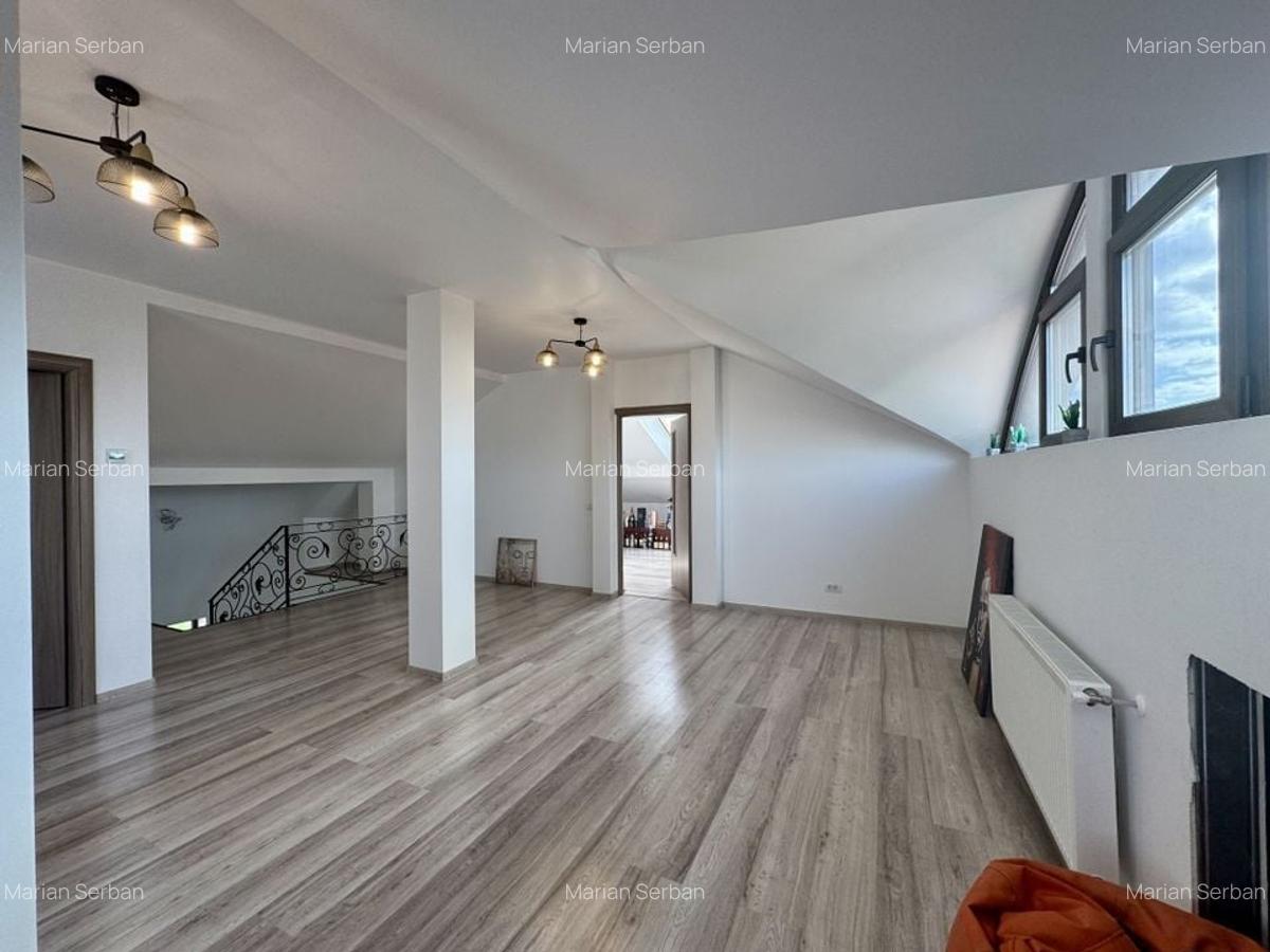 Berceni - VILĂ UNICAT, spațioasă, curte 1.000 mp, la 7 min metrou - 36