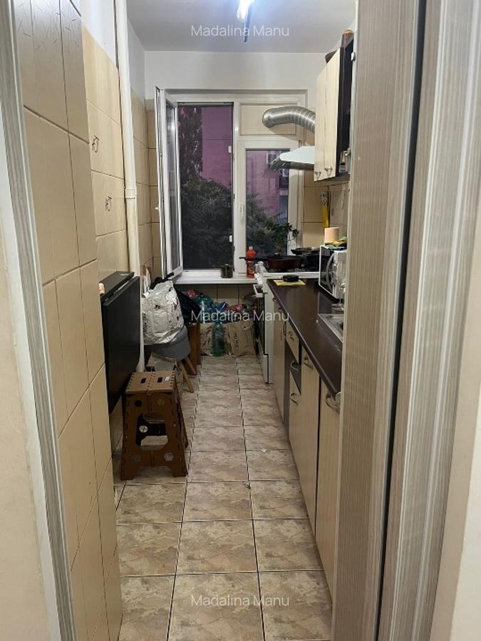 Vand apt. 3 cam. mobilat si utilat, la metrou Romancierilor - 5