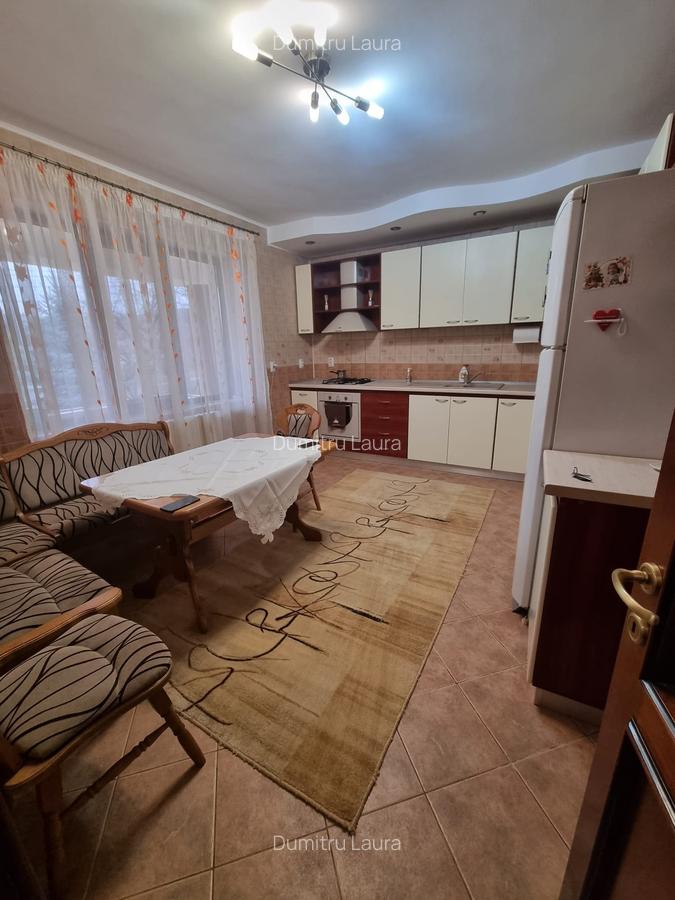 Casă cu 5 camere în Bucium - 6