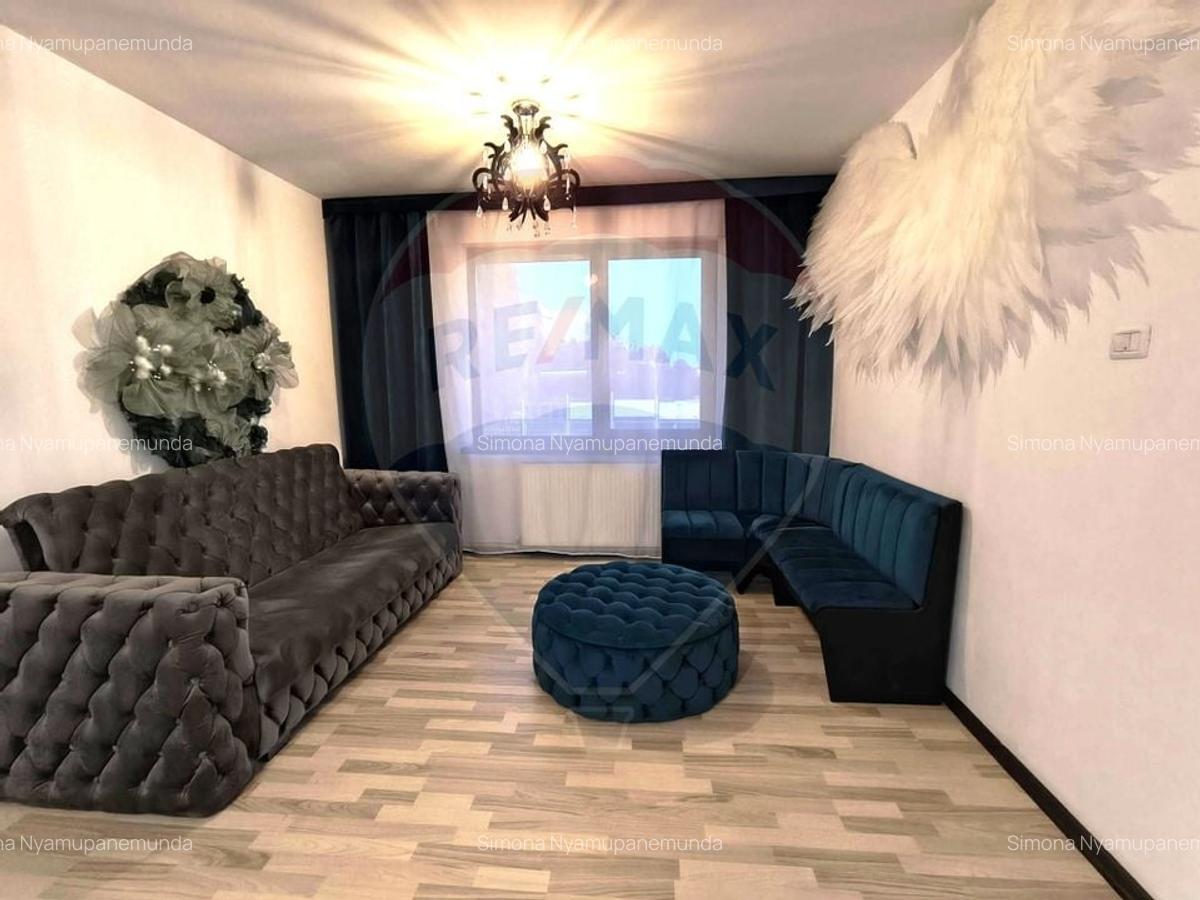 Apartament cu 3 camere de inchiriat in zona Km 5 - 1 Apartament cu 3 camere de inchiriat in zona Km 5 - 1