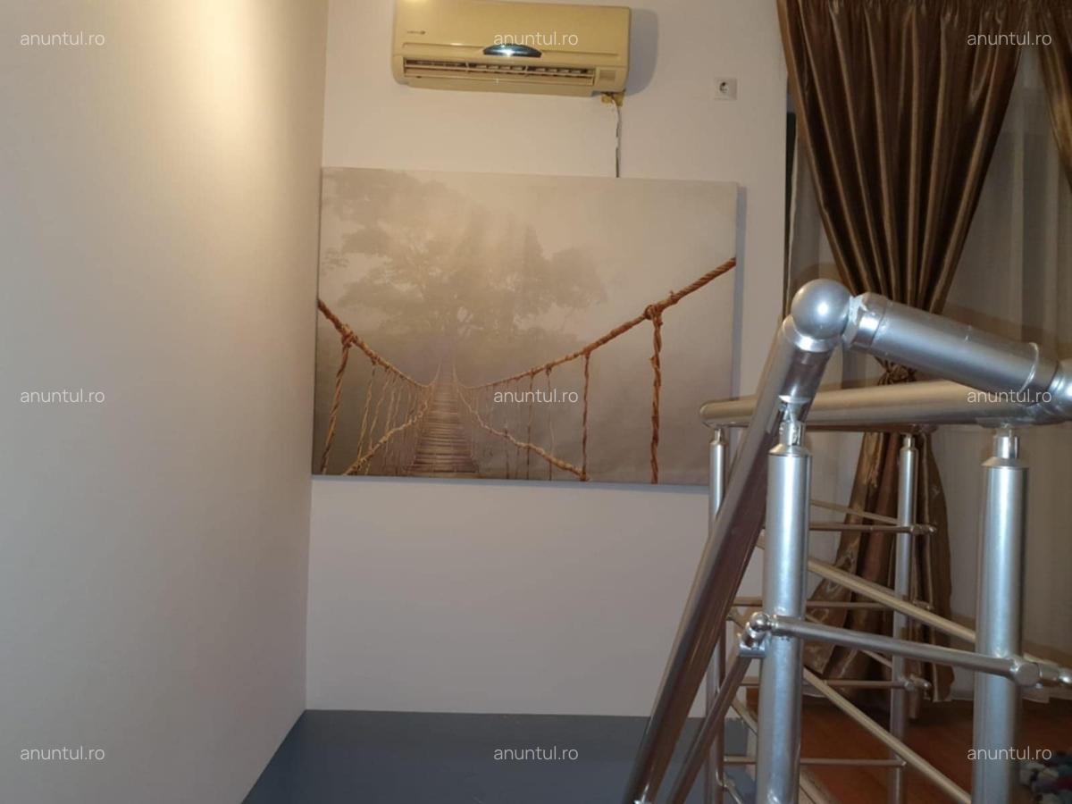 Titan Cartier 23 August - 5 Titan Cartier 23 August - 5