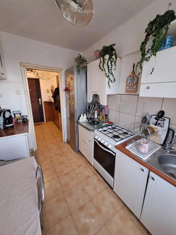 Vand apartament cu 2 camere in Rogerius - 2