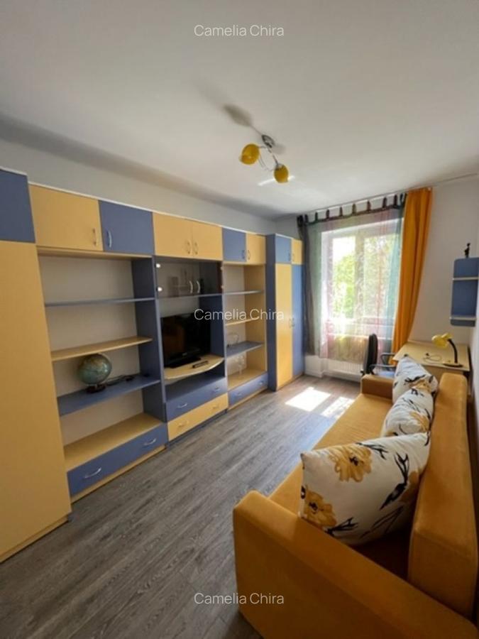 Apartament ultracentral 2 camere etaj 1 decomandat -spate BIZO! - 2