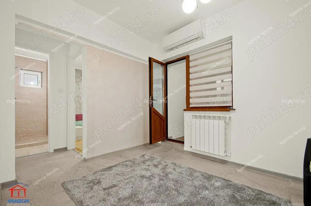 Apartament cu 3 camere, zona Universitatii - 12 Apartament cu 3 camere, zona Universitatii - 12