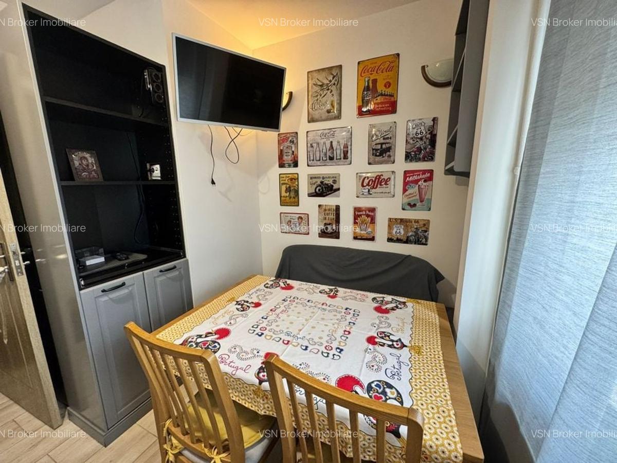 Apartament cu 3 camere semidecomandat în Gara de Nord - 9