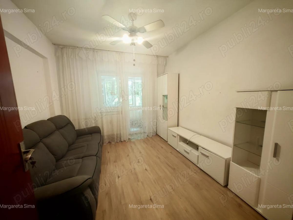 Vand apartament 3 camere, situat pe Str. Podul Giurgiului - 1 Vand apartament 3 camere, situat pe Str. Podul Giurgiului - 1