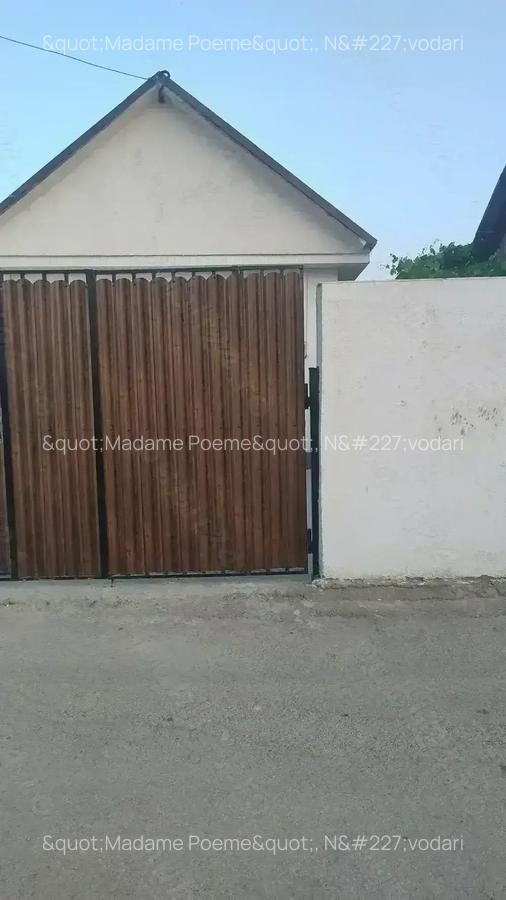 Casa Navodari, la 65 000 - 5