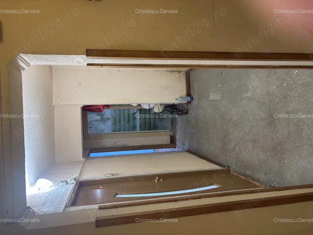 Vand apartament 3 camere Pite?ti - 2