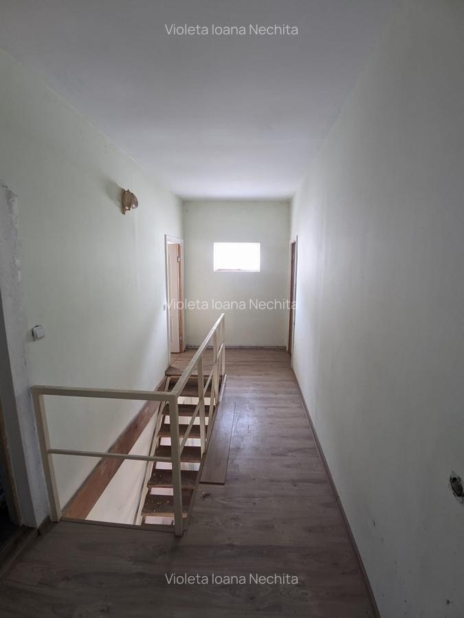 Casa de vânzare, 5 camere, 2 băi, 170 mp - 24